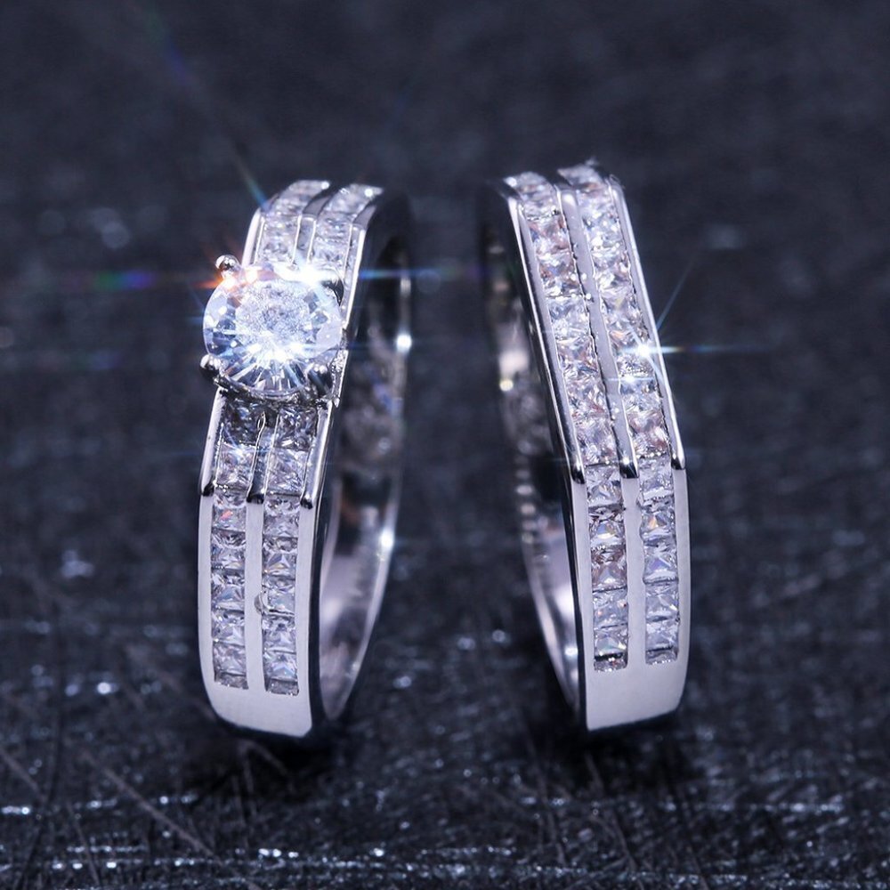 🍁 925 Silver Plated Sparkling Engagement/Wedding Ring for Couples, VIP026